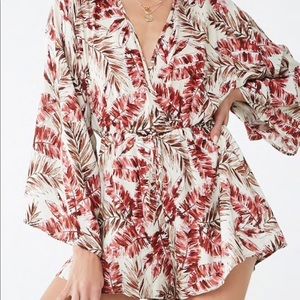 Forever 21 Surplice Romper Leaf Design ❤️